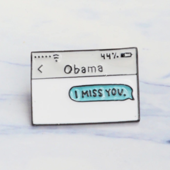 NEW Obama I Miss You Text Message Enamel Pin - Picture 2 of 3